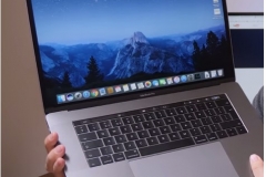 hands-on-macbook-pro-2017-lcd-keyboard